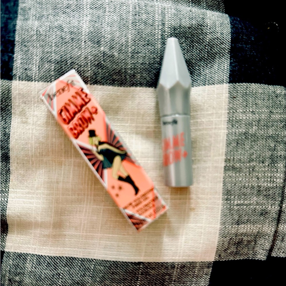 New unused Benefit Gimme Brow in neutral light brown mini